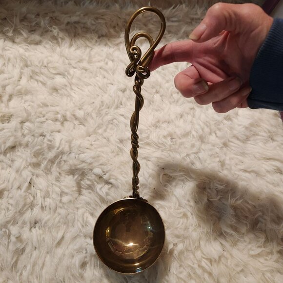 Vintage Handcrafted Brass Ladle By Joe Spoon 88 - Picture 9 of 10
